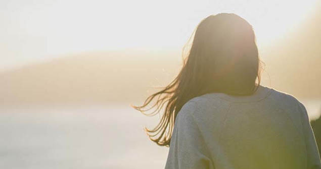 cinclus pharma woman watching sunset